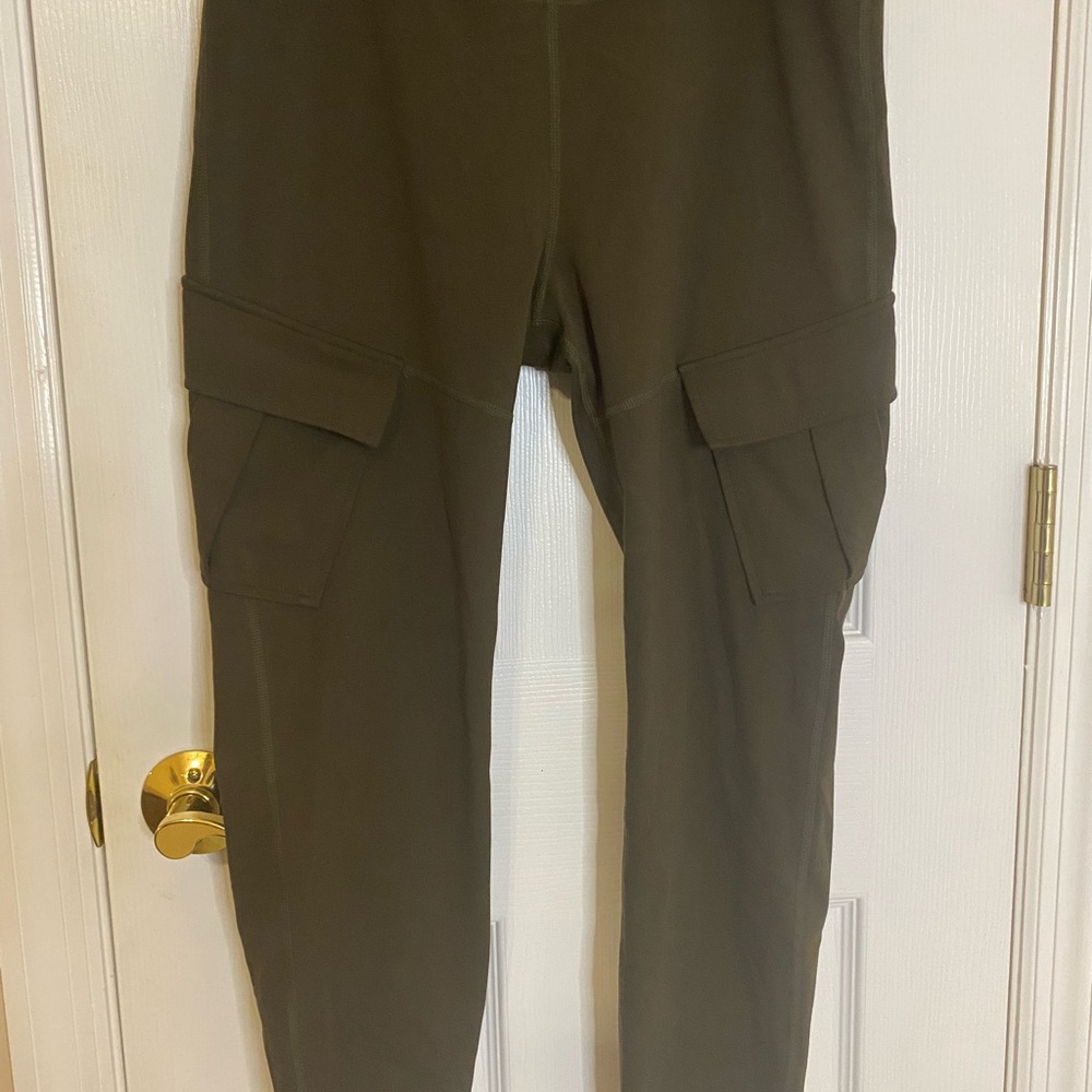 HALARA Olive Green Pants